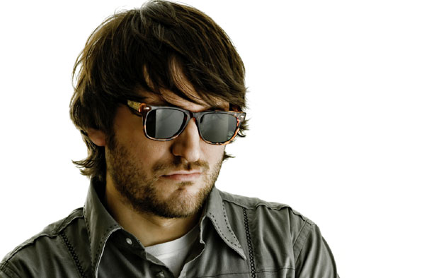 Нова песма и спот Даун  Грамофонџија